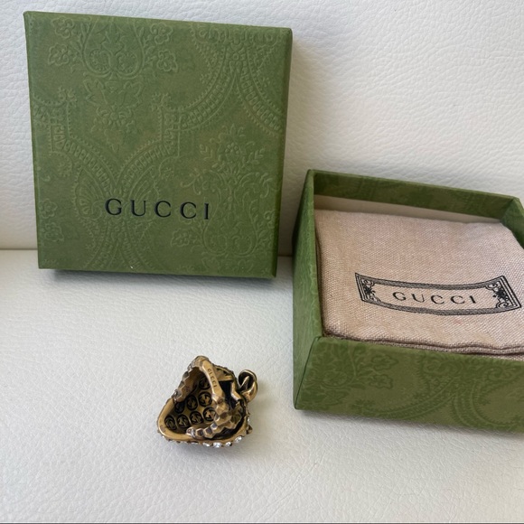 NWT 100% Authentic Gucci Strawberry Motif Ring with Red Crystal Size XS US 5.25 - Picture 6 of 8